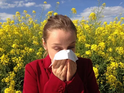 Allergy Seasons Get Longer! thumbnail