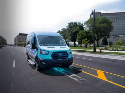 Charge Your EV As You Drive! thumbnail