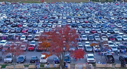 Reducir el estacionamiento: ¿una solución climática? thumbnail